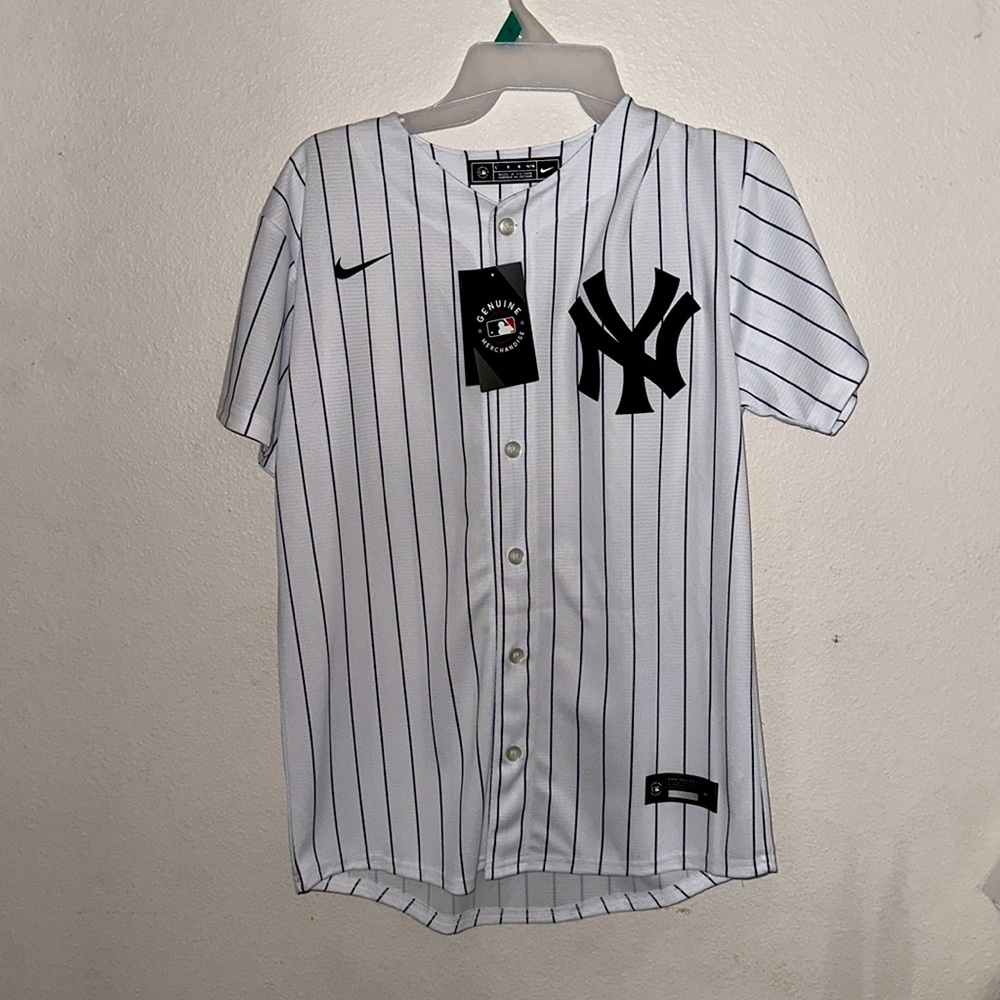 Yankees top
